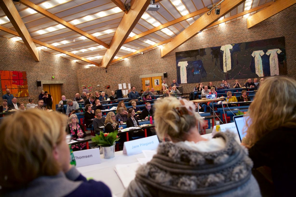 Generalforsamlingen blev denne gang afholdt på Peder Lykke Skolen. Foto: Jan Klint Poulsen