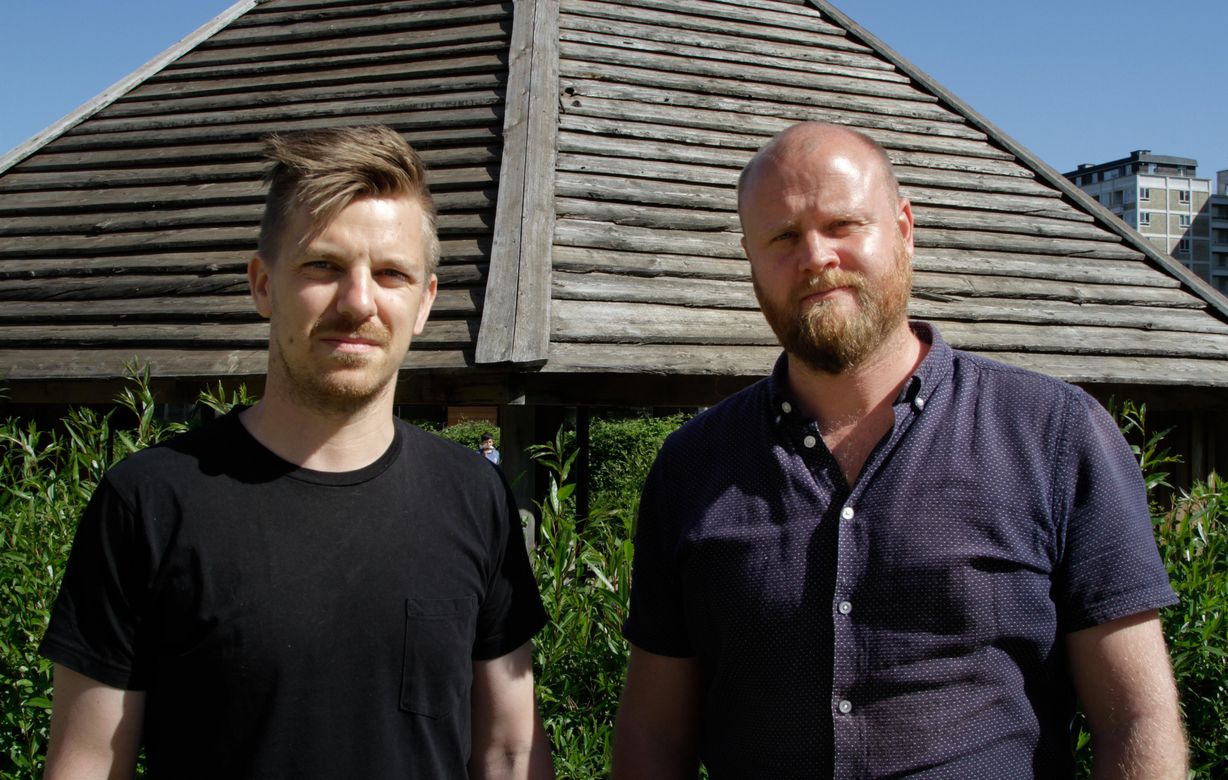 Alexander Kraft-Nielsen og Anders Müller har begge oplevet grænseoverskridende opførsel fra elever i deres arbejde som lærere. Foto: Charlotte Holst